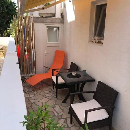 Apartments-geli