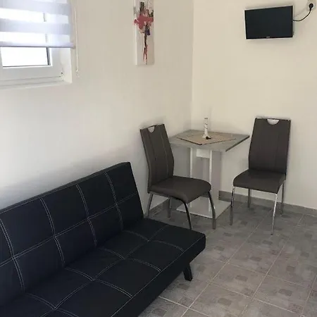 Apartments-geli * Vir
