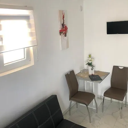 Apartments-geli